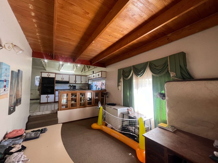 4 Bedroom Property for Sale in Die Rand Northern Cape